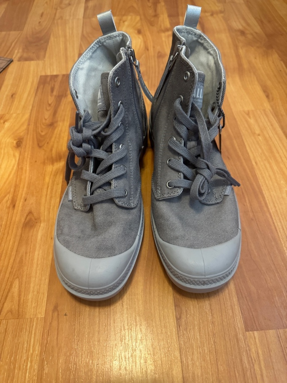 Palladium Grey Boots 9 BRAND NEW - Picture 7 of 11
